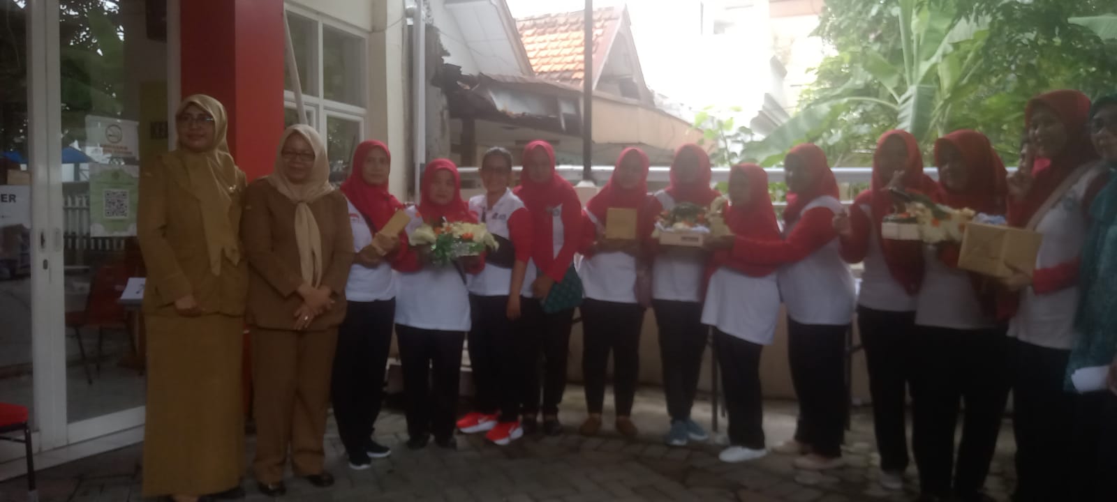 9df734de-5e99-48d8-a7cb-308c31b9c57e