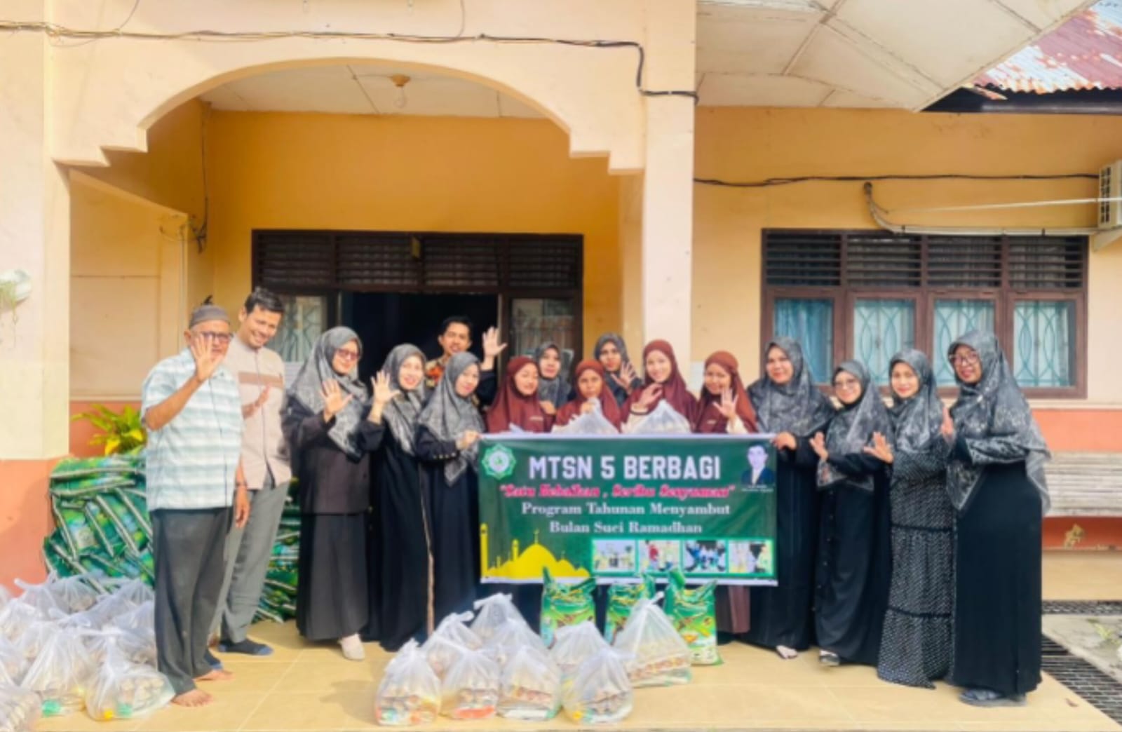 12c6a433-c030-41bd-8f0a-7c1b83fe9fe7