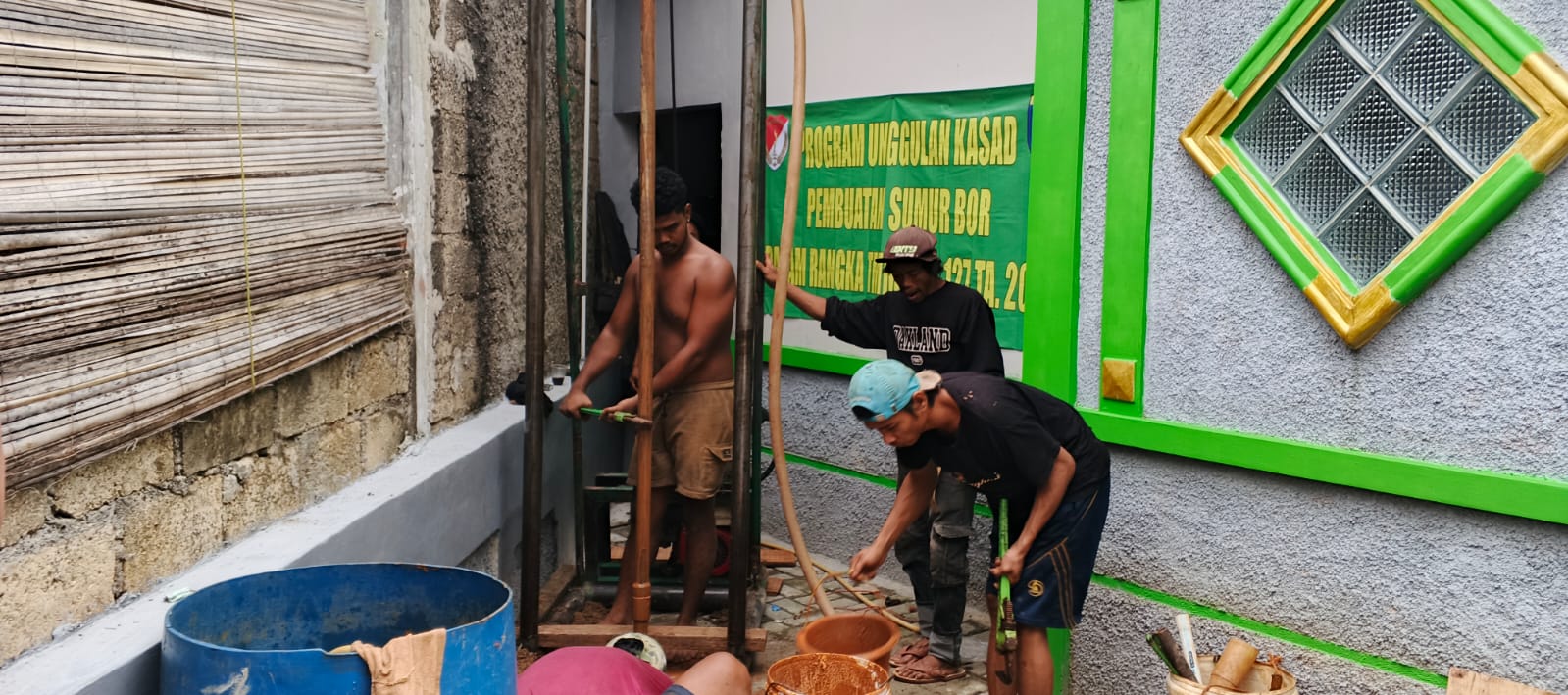 cdc881b2-0b7c-4397-b010-b2bf89238e5b