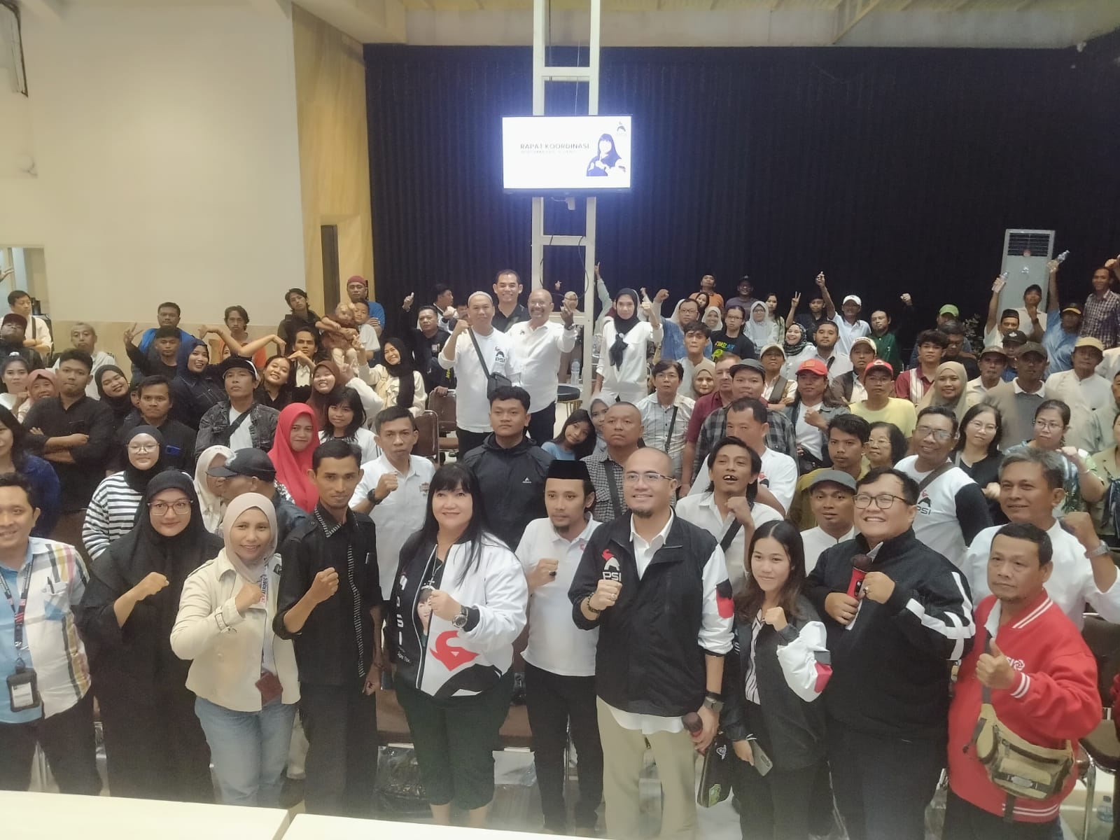 ec1b92e0-b2eb-4416-b2c1-eb54df5e794a